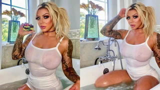 Lindsay Lee bathtub tease xxx porn