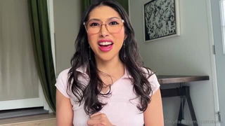 Penelope Woods anal practice porn video