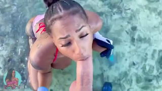 Sarai Minx beach POV cumshot porn video